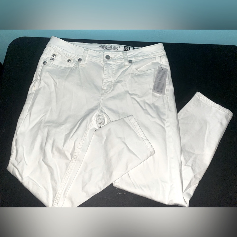 NWT White Skinny Miss Me Sz 32